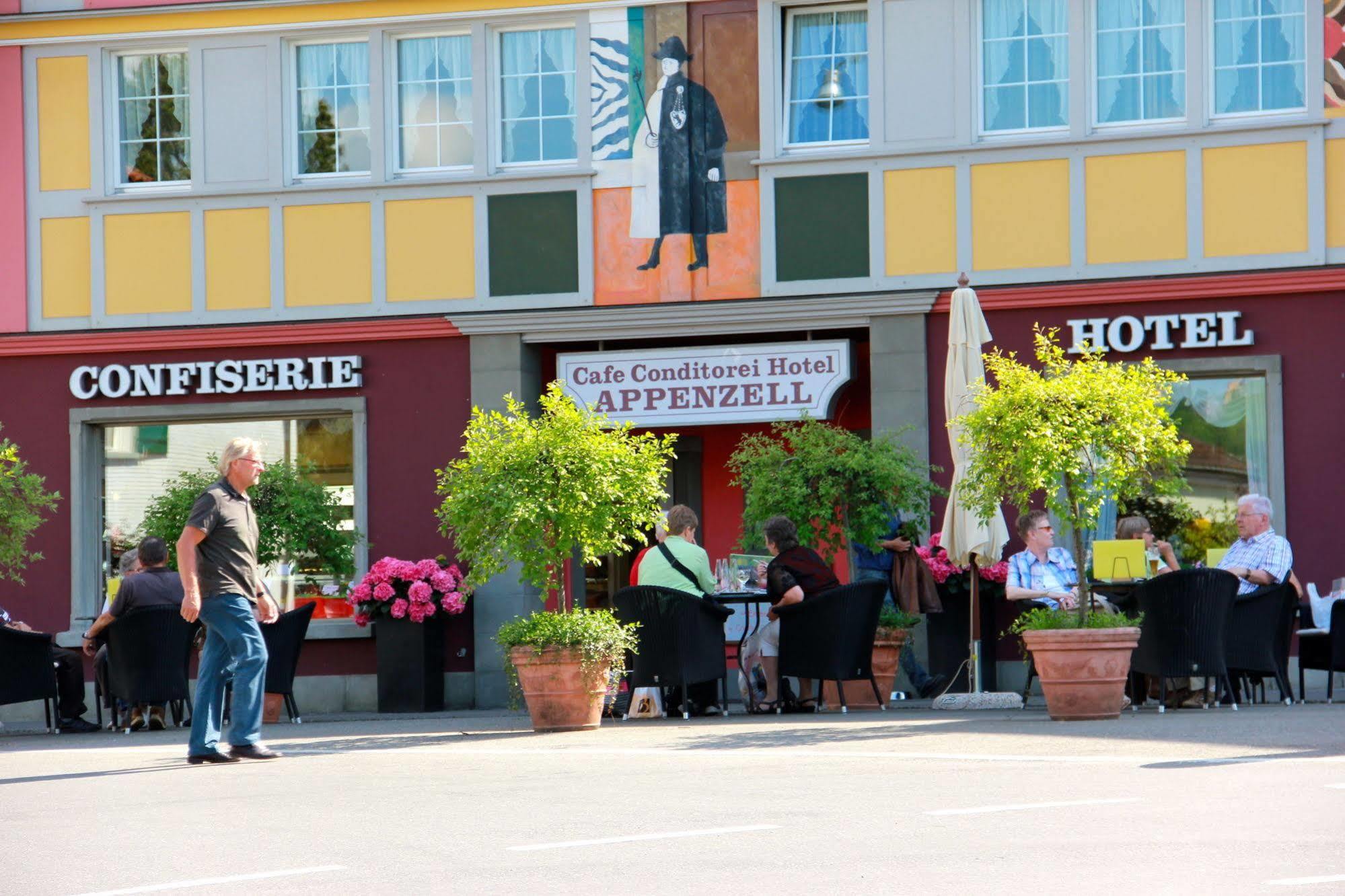 Hotel Appenzell Bagian luar foto